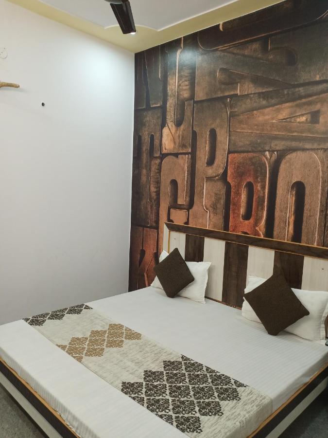Branded Guest House Jalandhar Exteriör bild